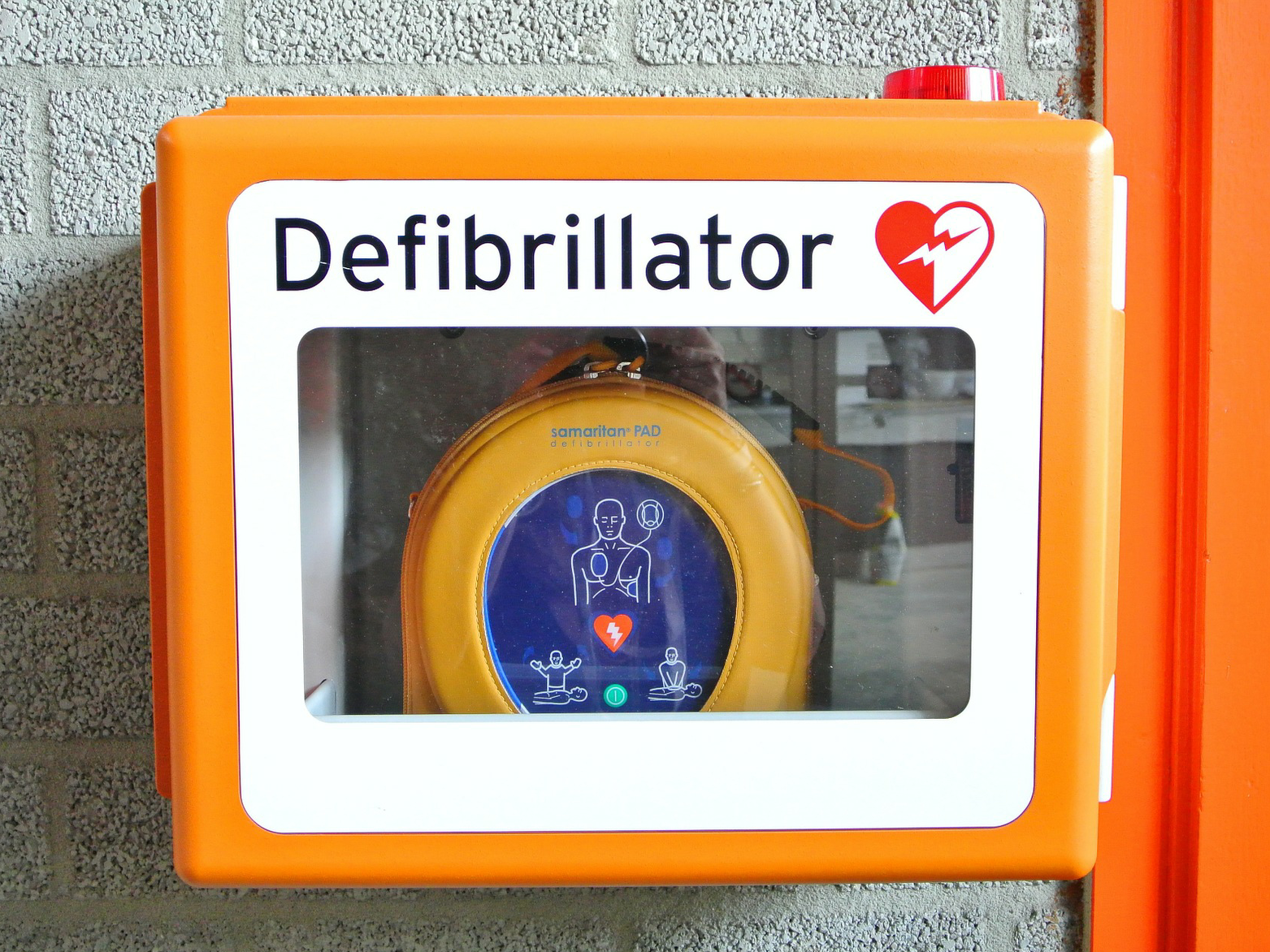 Council Motion: Public Access to Defibrillators